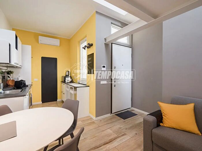Appartamento bilocale in vendita in Via Cristoforo Gluck, Milano