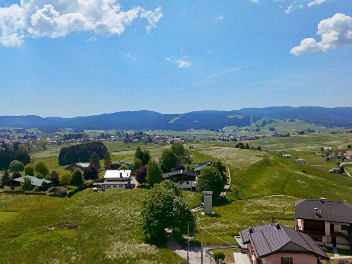 Appartamento quadrilocale in affitto in Via Berga, Asiago