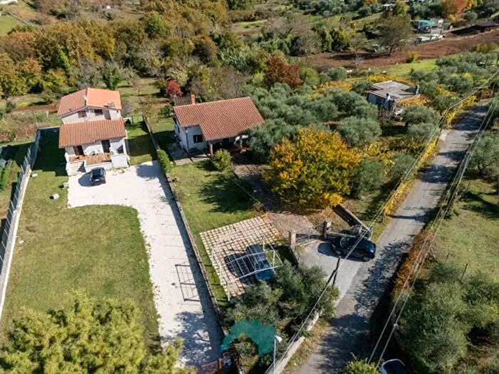 Casa quadrilocale in vendita in Via Casa Molinara, Palestrina