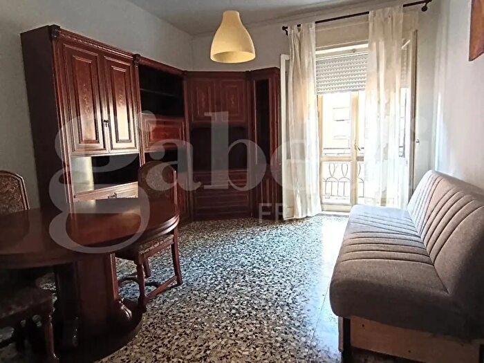 Appartamento trilocale in affitto in Via Guido d'Arezzo, Modena