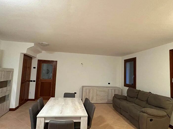 Appartamento con 5 locali in affitto in Cornedo Vicentino