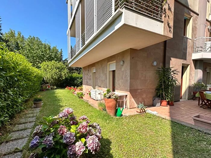Appartamento con 5 locali in vendita in Via Mattei, Pesaro