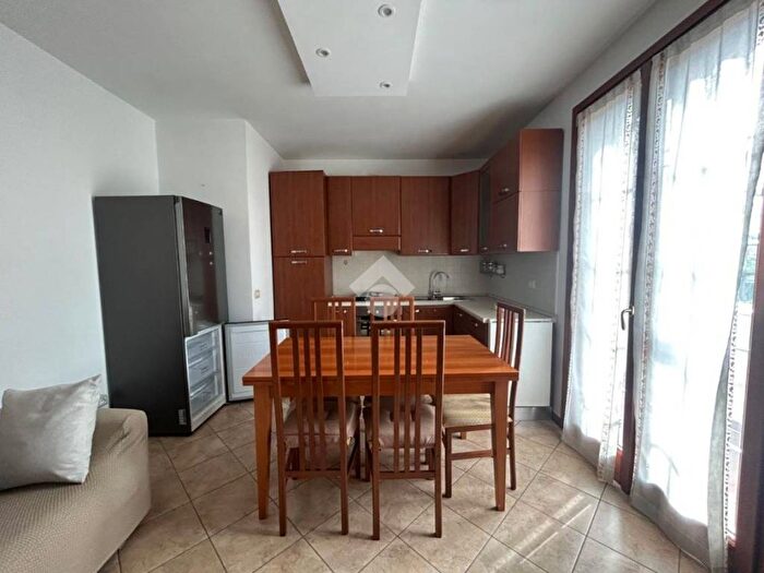 Appartamento bilocale in affitto in Via Giovanni Battista Bossini, San Polo Vecchio, Brescia