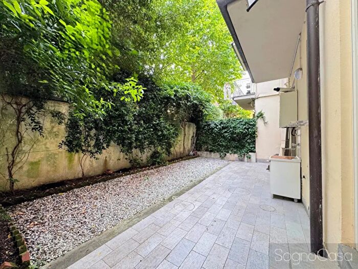 Appartamento quadrilocale in vendita in Via Guglielmo Marconi, Firenze