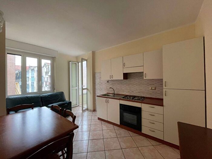 Appartamento bilocale in affitto in Via Guglielmo Ventura, Stazione, Asti