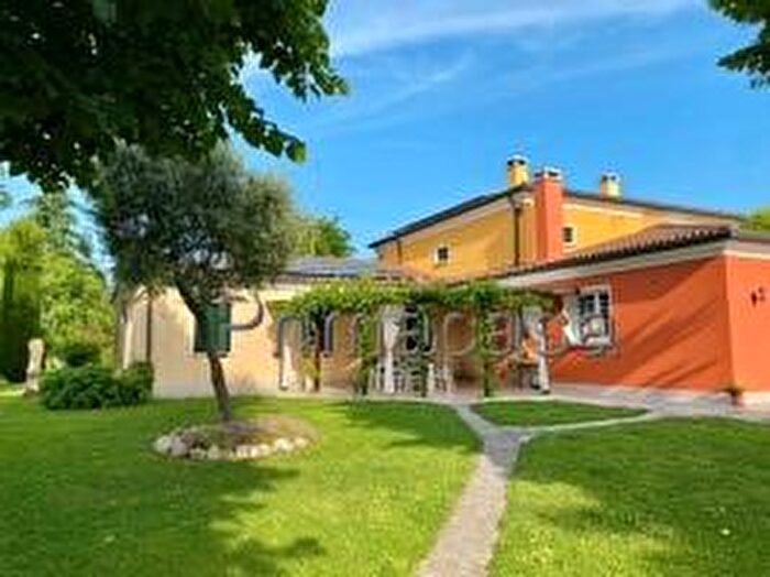 Casa con 7 locali in vendita in Via Calcinaro Int, Nogara