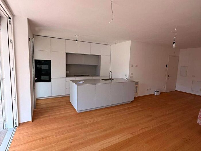 Appartamento quadrilocale in affitto in via zara, Gries San Quirino, Bolzano