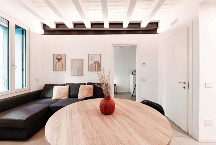 Appartamento monolocale in affitto in Piazza Giovanni Amendola, Como