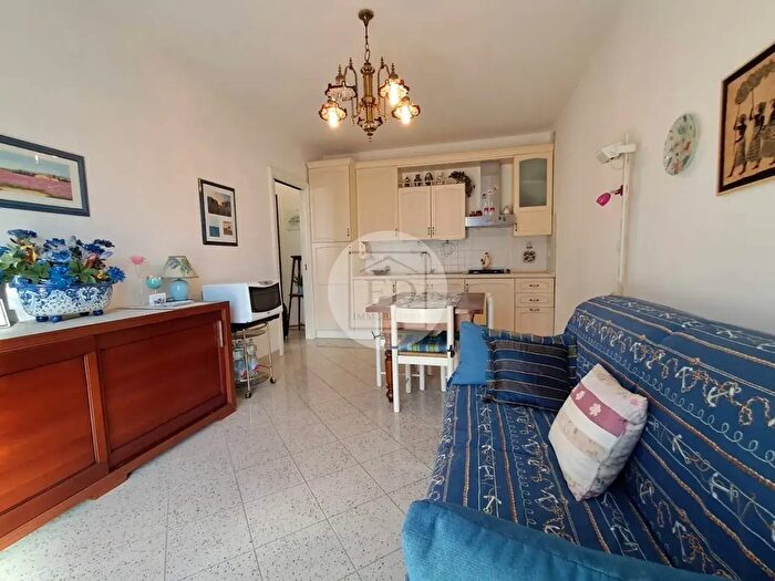 Appartamento bilocale in vendita in Borghetto Santo Spirito