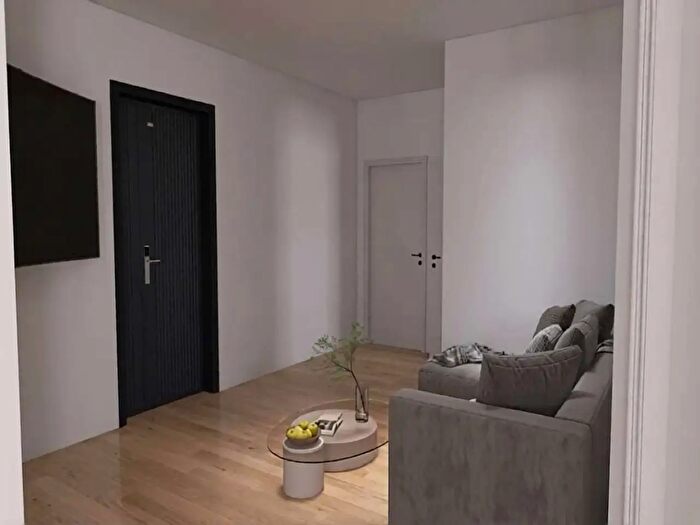 Appartamento quadrilocale in vendita in Via Cambiano, Pinerolo