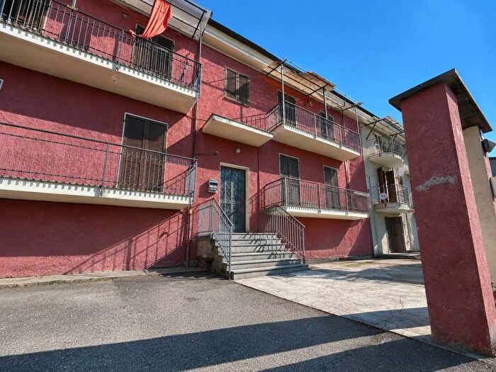Appartamento trilocale in affitto in Strada Tirabrasse, Bricherasio