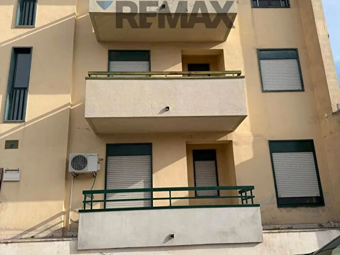Appartamento con 5 locali in vendita in Via Kennedy, Lentini