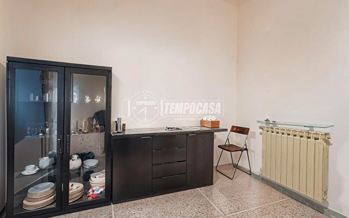 Appartamento bilocale in vendita in Via Pasubio, Bologna