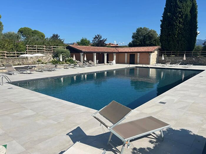 Appartamento bilocale in vendita in Soiano Del Lago