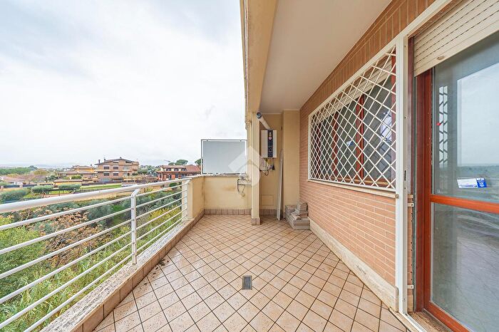 Appartamento monolocale in vendita in Via Fosso dellOsa, Roma