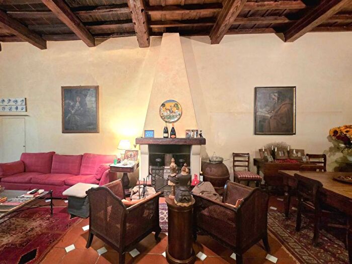 Appartamento quadrilocale in affitto in Via dei Federighi, Piazza della Repubblica, Firenze