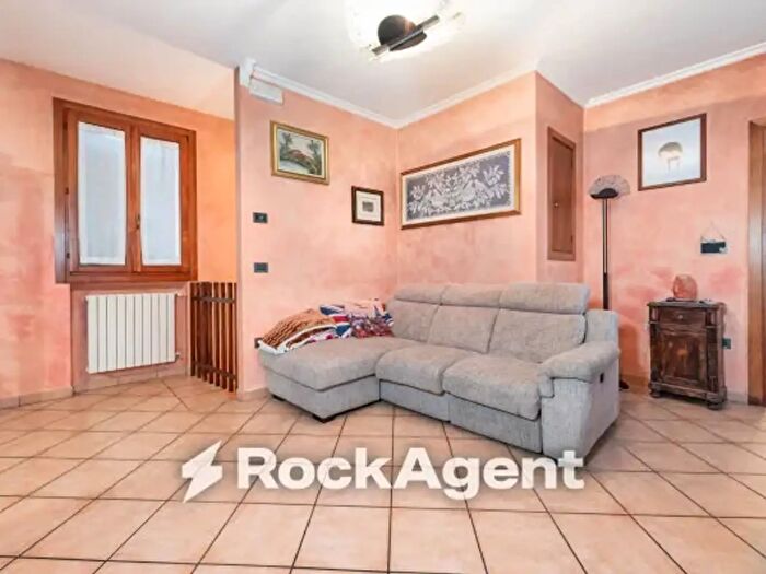 Casa con 6 locali in vendita in Via Argine Sinistro, Correzzola