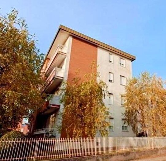 Appartamento trilocale in vendita in Cassano Magnago