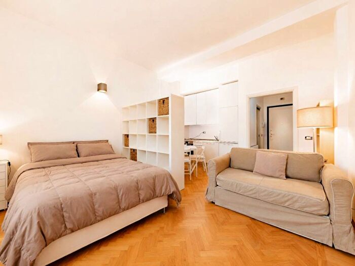 Appartamento monolocale in affitto in via Lombardini, Navigli Darsena, Milano