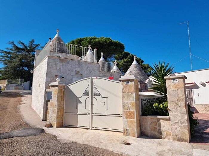 Casa bilocale in affitto in Via Alberobello, Martina Franca