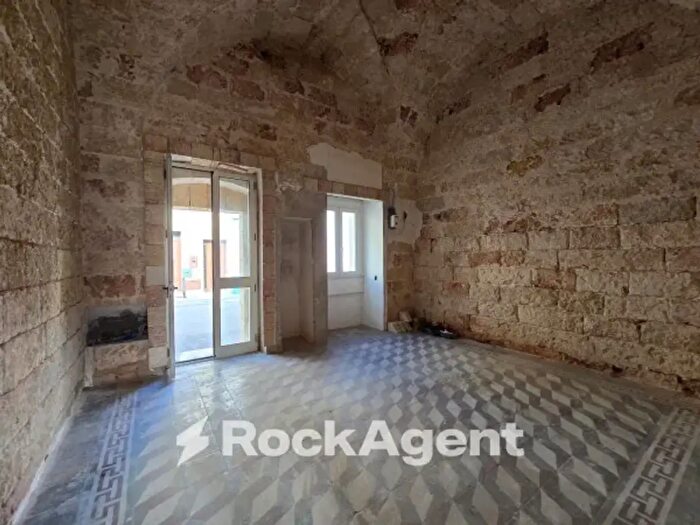 Appartamento quadrilocale in vendita in Via F Crispi, Taurisano