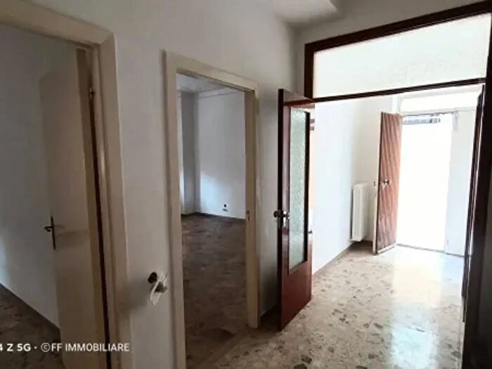 Appartamento con 5 locali in vendita in Via Alinda Bonacci Brunamondi, Recanati
