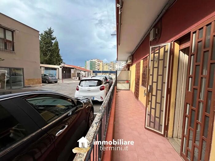 Appartamento quadrilocale in vendita in Palermo