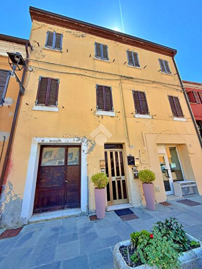 Appartamento trilocale in vendita in Via Roma, Morciano Di Romagna