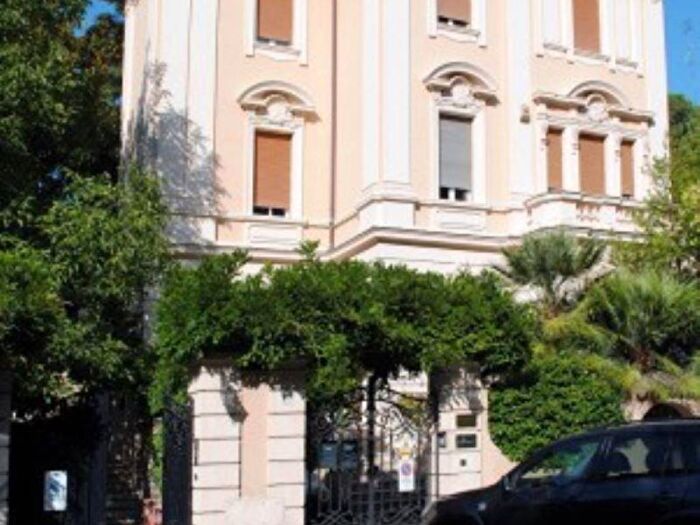 Appartamento bilocale in affitto in Via Giuseppe Mangili, Parioli, Roma