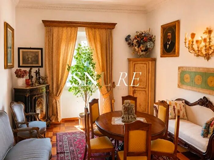 Appartamento con 6 locali in vendita in Viale Belfiore, Firenze