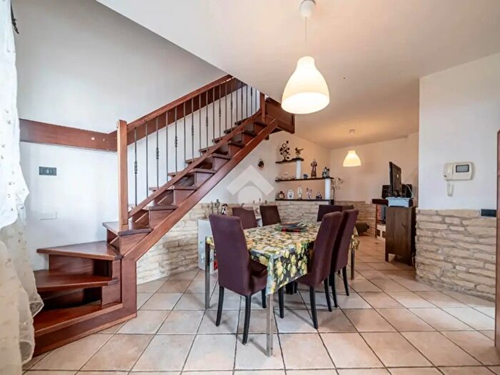 Appartamento quadrilocale in vendita in Via Massimo dAntona, San Martino In Rio