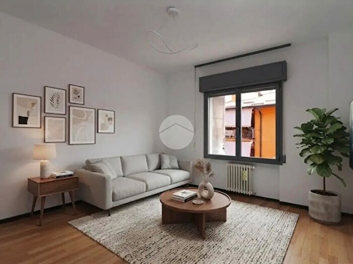 Appartamento trilocale in vendita in Via San Carlo Borromeo, Rho