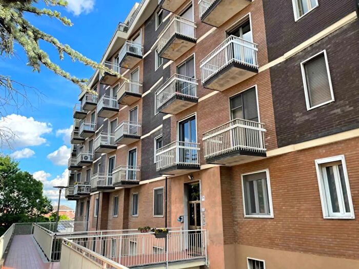 Appartamento quadrilocale in vendita in Salita SantAnna, Casale Monferrato