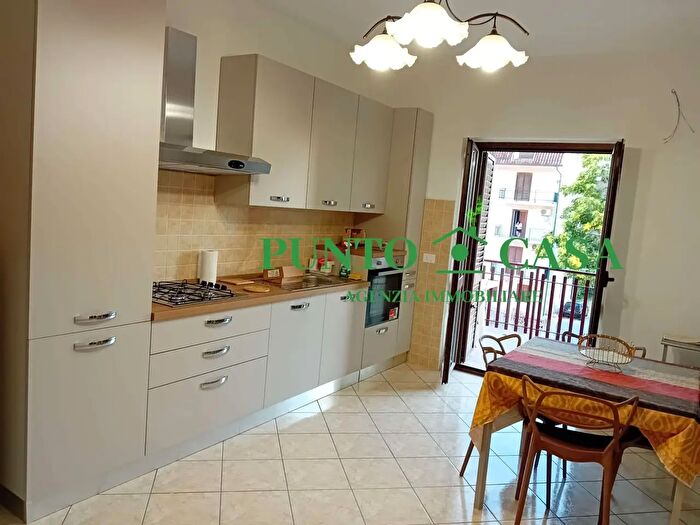 Appartamento bilocale in affitto in Via Cavour, Nocera Terinese