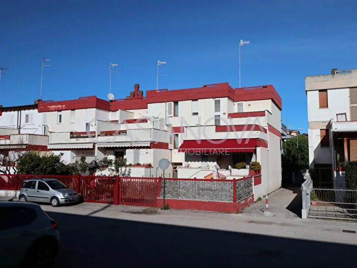 Casa quadrilocale in vendita in Giulianova