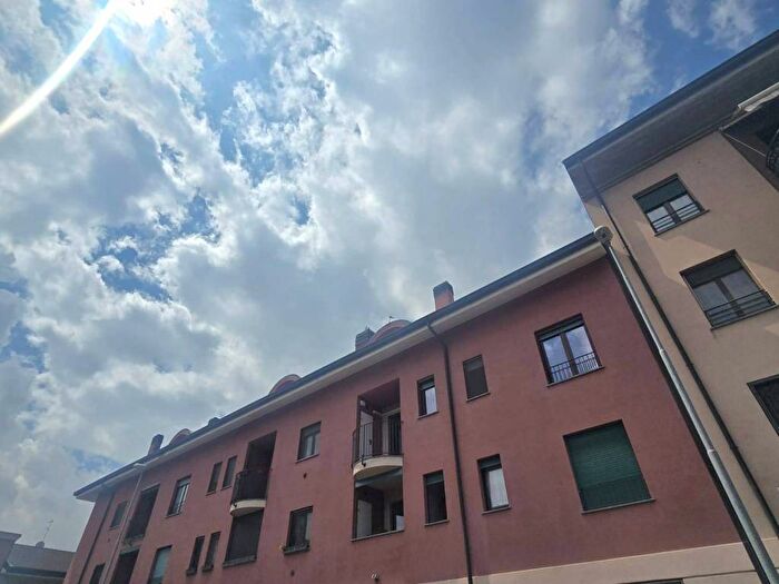 Appartamento monolocale in affitto in Via Giuseppe Mazzini, Carugate