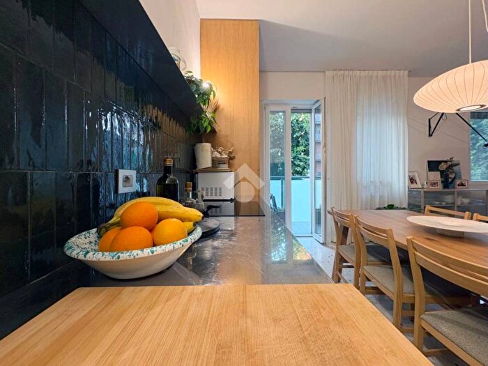 Appartamento bilocale in affitto in Via Lorenteggio, Lorenteggio, Milano