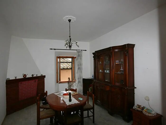 Casa trilocale in vendita in Sinalunga