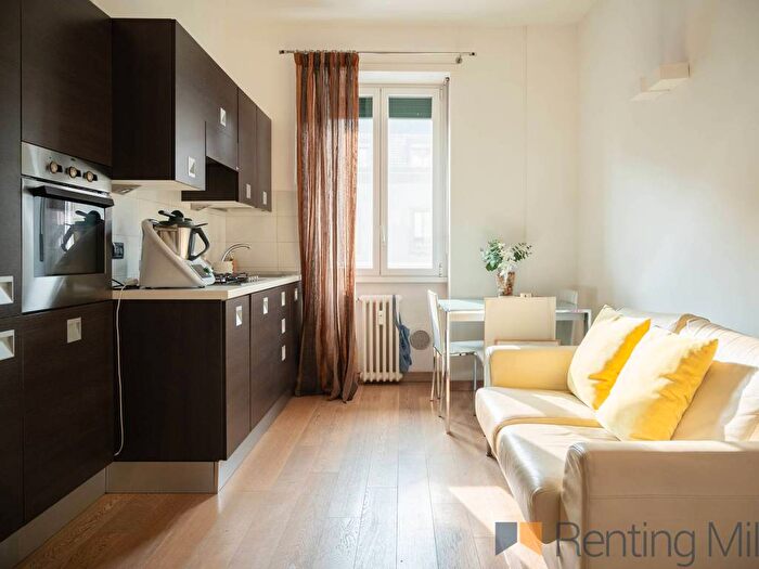 Appartamento bilocale in affitto in Via Giovanni Battista Piranesi, Porta Vittoria, Milano