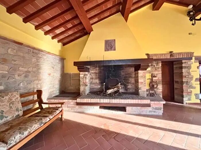 Appartamento quadrilocale in vendita in Via Alpe Felcina, Pieve Santo Stefano