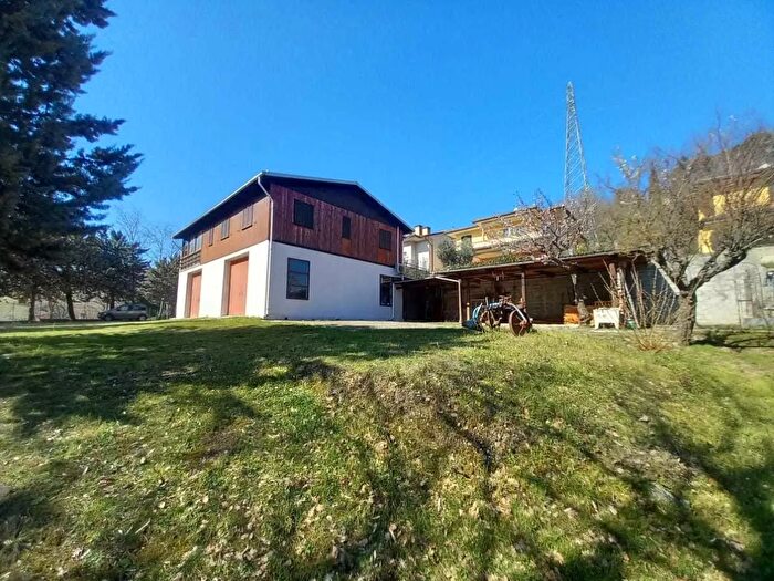 Casa trilocale in vendita in Novafeltria Rn, Talamello