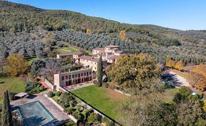 Appartamento con 5 locali in vendita in Località Vepri, Bucine