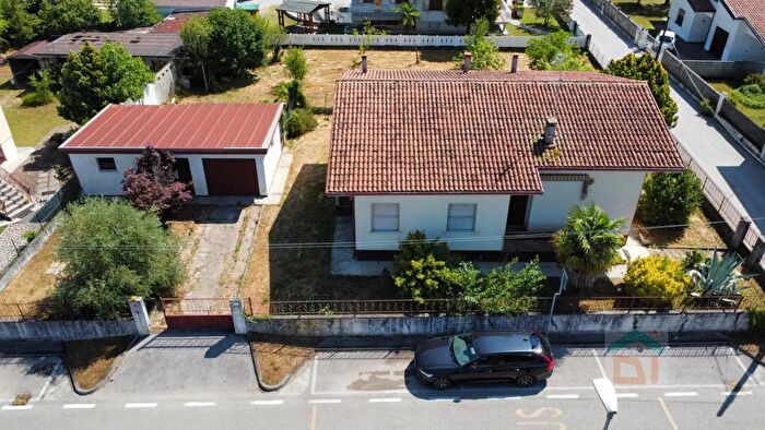 Casa trilocale in vendita in Via Caterina Percoto, Castions Di Strada