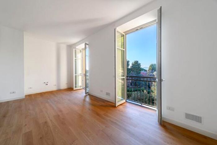 Appartamento bilocale in vendita in Via Francesco Nullo, Genova