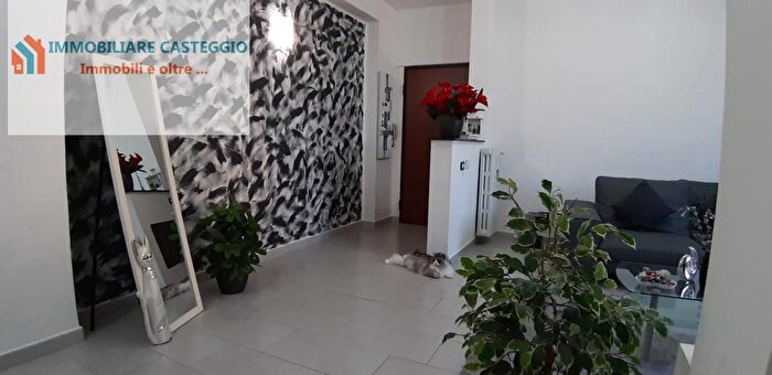 Appartamento trilocale in vendita in Via Giuseppe Mazzini, Casteggio