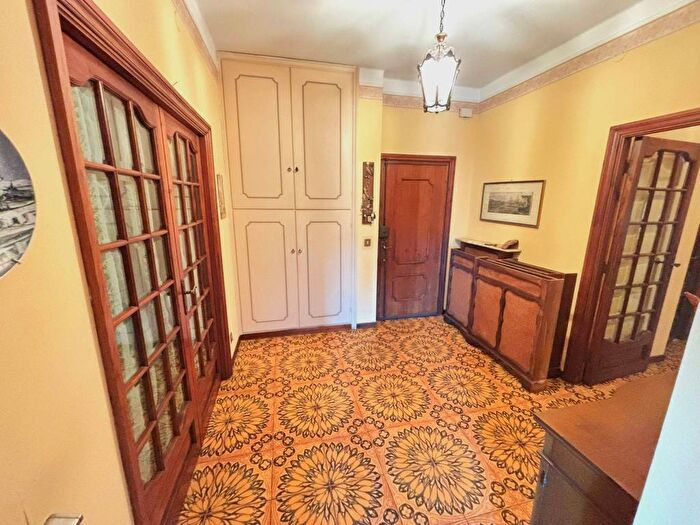 Appartamento quadrilocale in affitto in Via Santa Lucia, Oneglia, Imperia