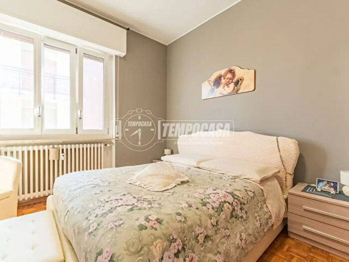 Appartamento trilocale in vendita in Via Trento, Abbiategrasso