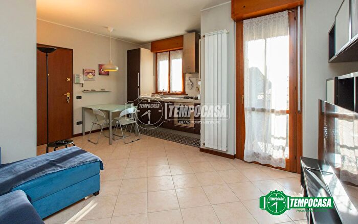 Appartamento bilocale in vendita in Via del Ponte Bis, Busto Arsizio