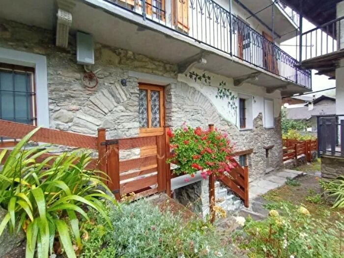 Appartamento in vendita in Frazione Taxel Gressan Ao Italia, Gressan