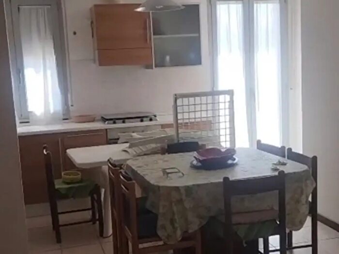 Appartamento trilocale in vendita in Via Francesco Podesti, Senigallia